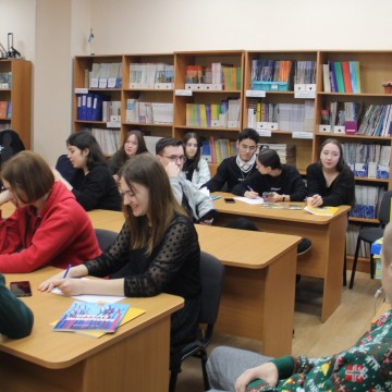 Фото официальной группы Ханты-Мансийского технолого-педагогического колледжа